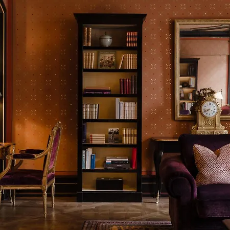 Grand Hotel LES TROIS ROIS-2